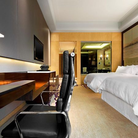The Westin Wuhan Wuchang Екстериор снимка